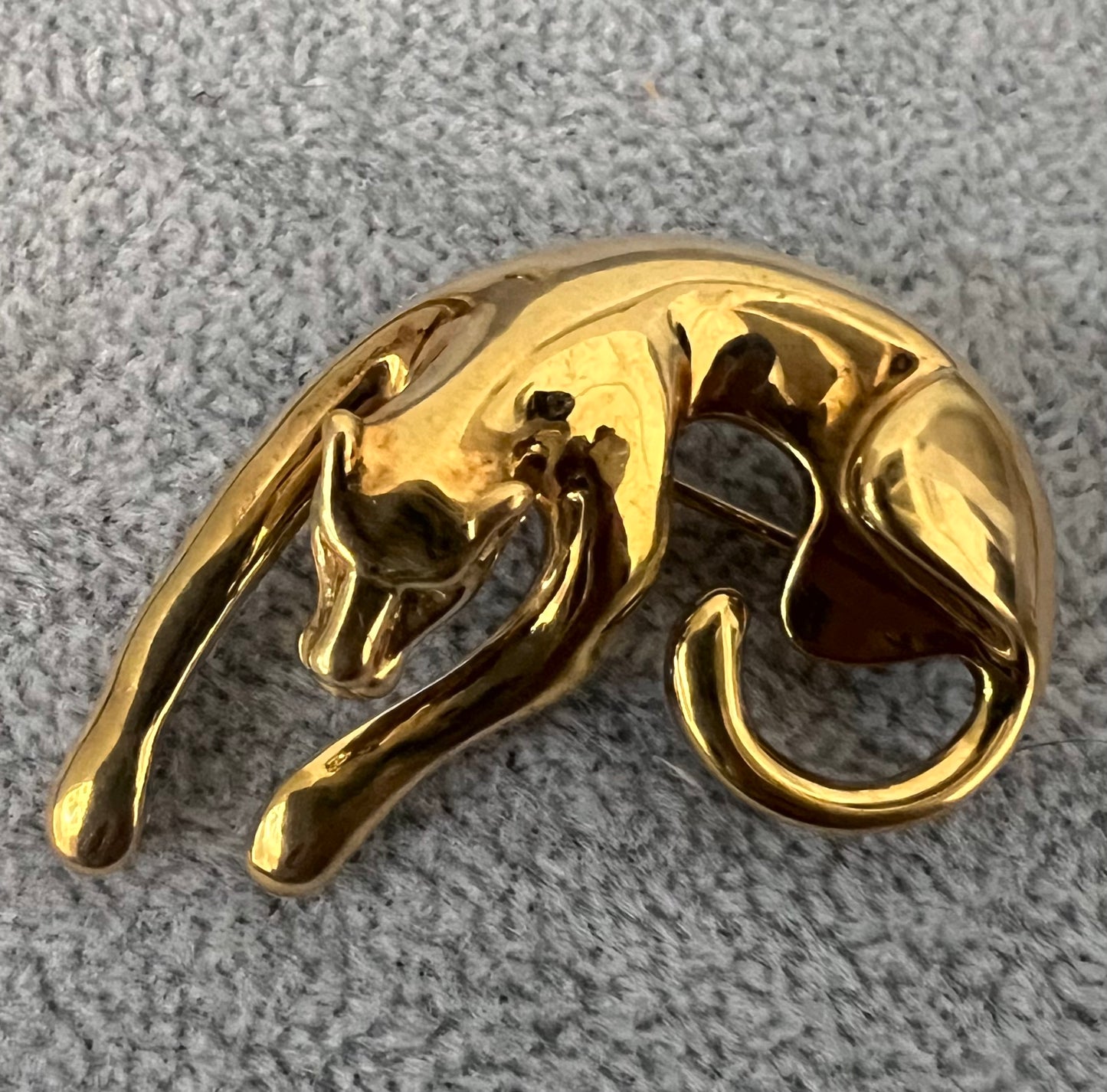 14k Sleek Panther Brooch Pendant