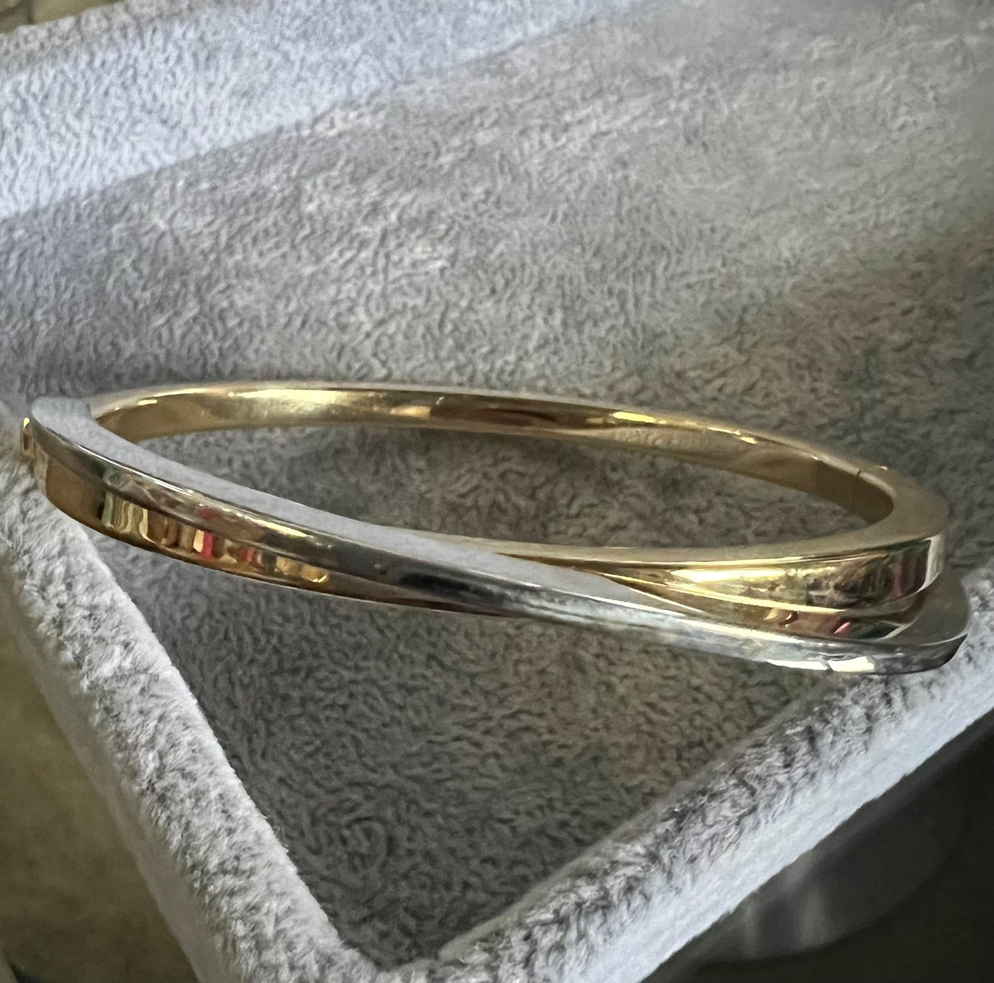 14k Two Tone Crossover Bangle